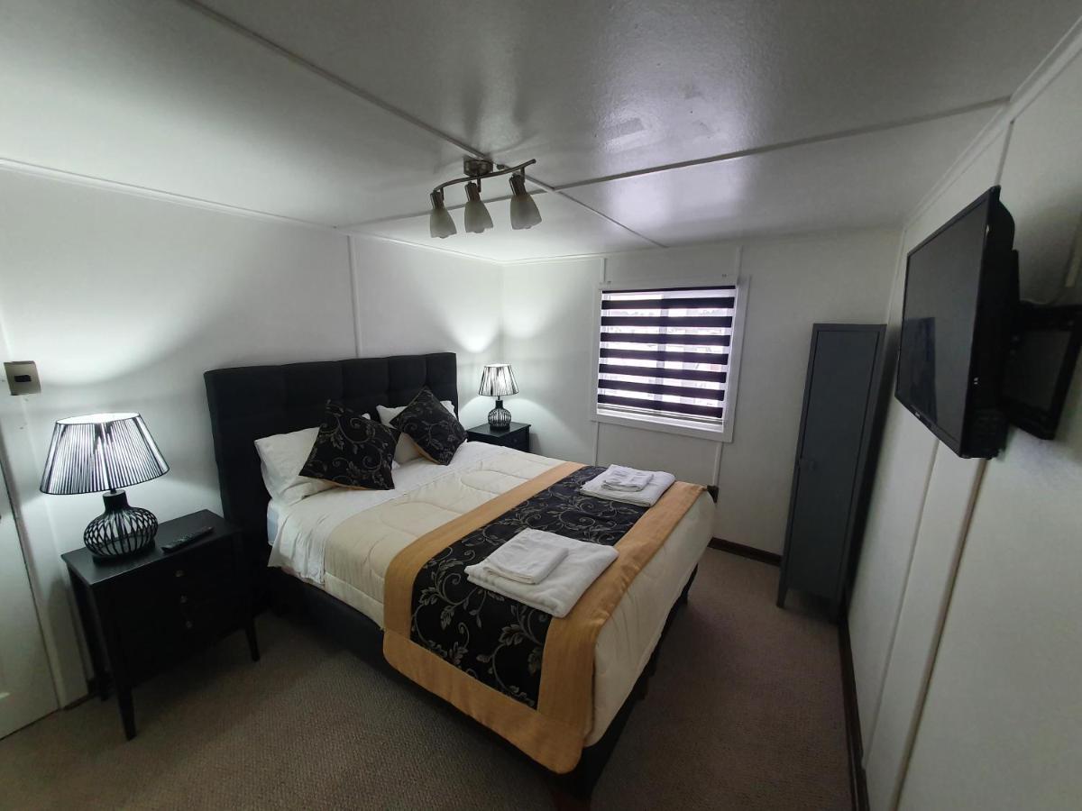 Hotel Forjadores Del Cabo De Hornos Puerto Williams Εξωτερικό φωτογραφία