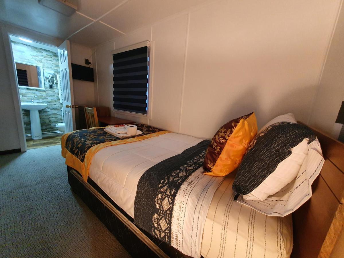 Hotel Forjadores Del Cabo De Hornos Puerto Williams Εξωτερικό φωτογραφία