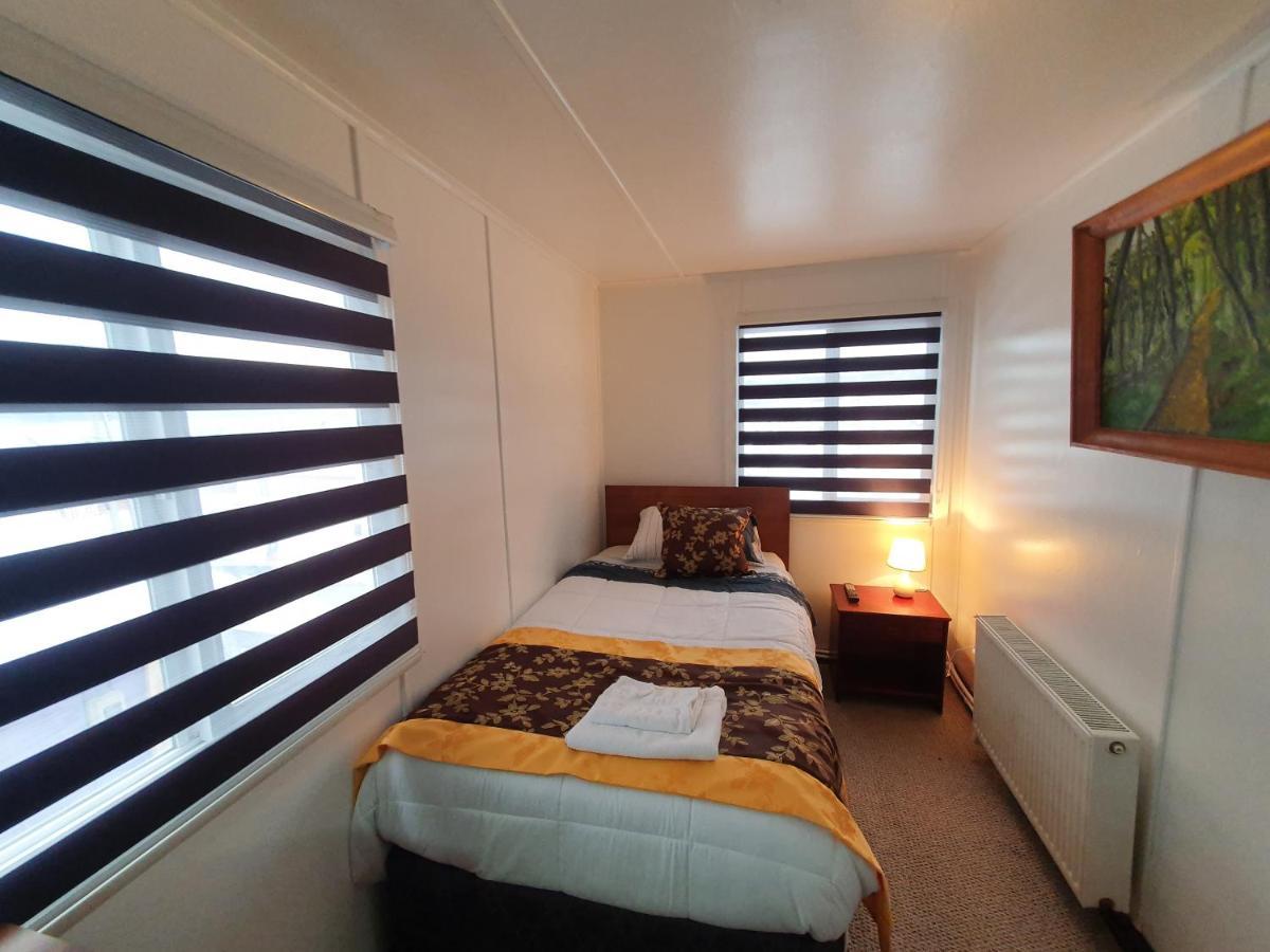 Hotel Forjadores Del Cabo De Hornos Puerto Williams Εξωτερικό φωτογραφία