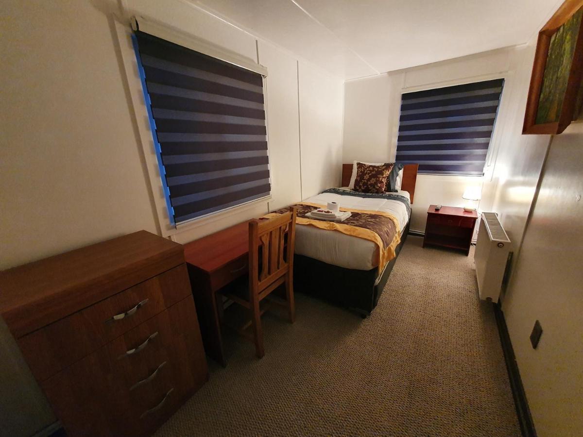 Hotel Forjadores Del Cabo De Hornos Puerto Williams Εξωτερικό φωτογραφία