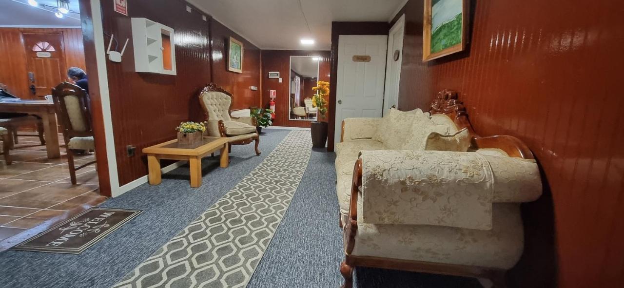 Hotel Forjadores Del Cabo De Hornos Puerto Williams Εξωτερικό φωτογραφία