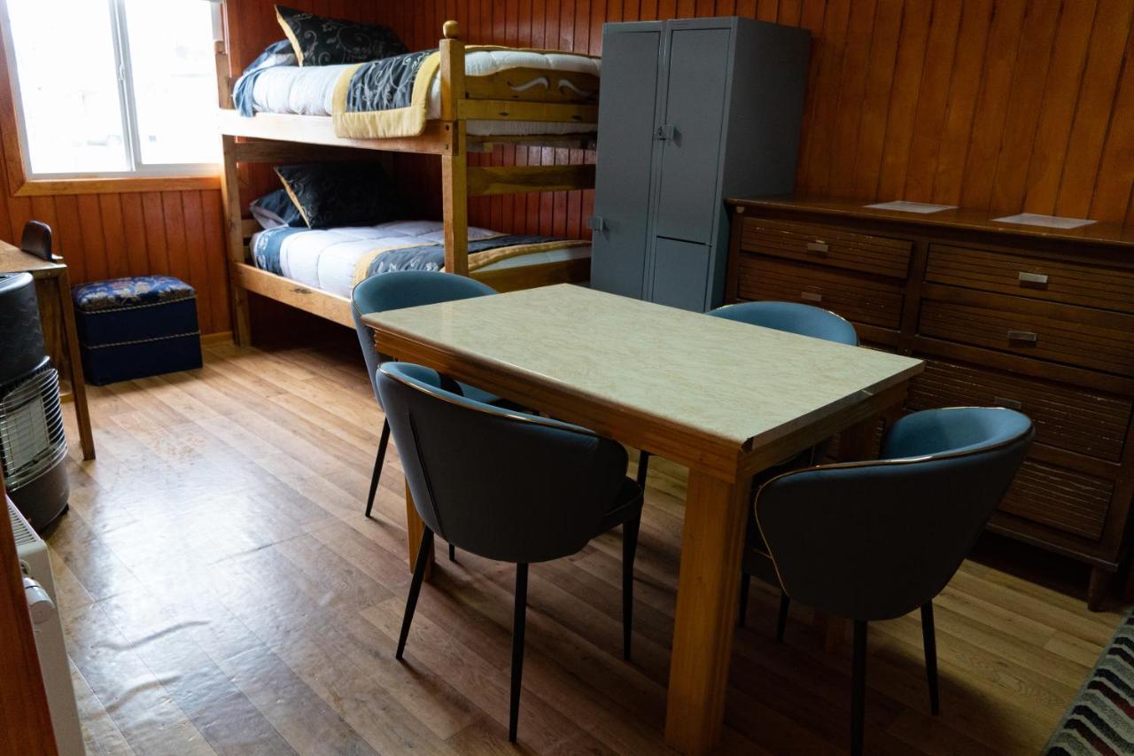Hotel Forjadores Del Cabo De Hornos Puerto Williams Εξωτερικό φωτογραφία