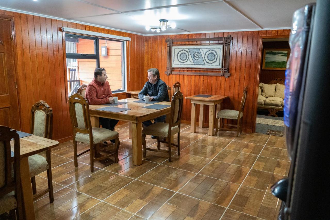 Hotel Forjadores Del Cabo De Hornos Puerto Williams Εξωτερικό φωτογραφία